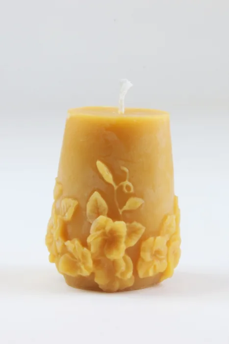 Dipam Beeswax Candle with Flowers ø 6 x 8 cm - BL1