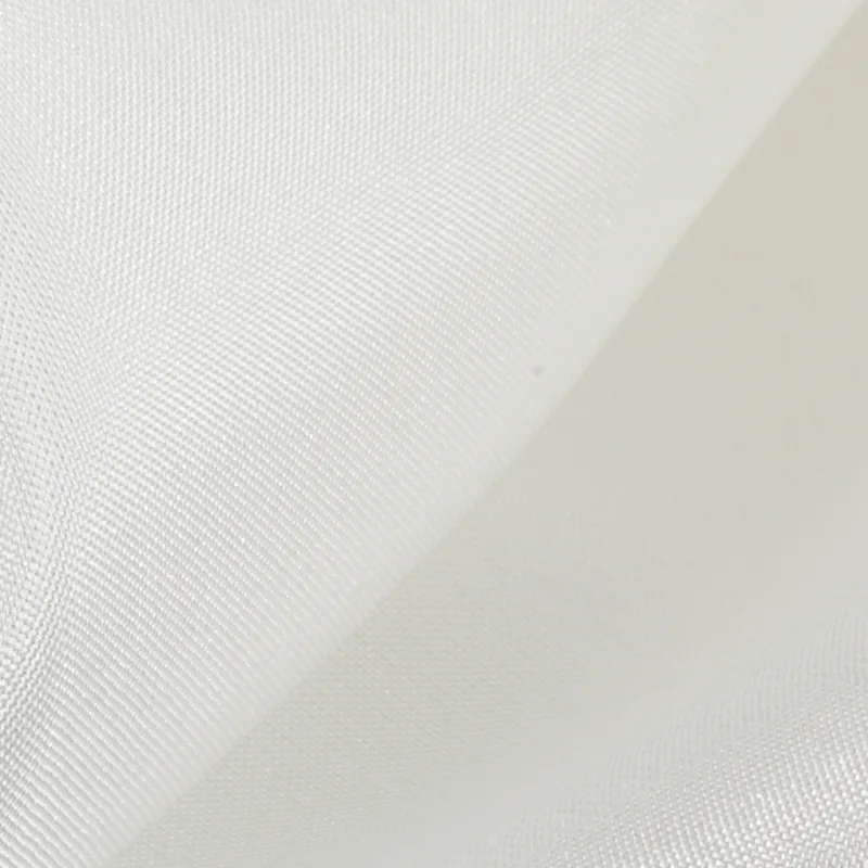 Filges Silk Light Plant-dyed 92x100 cm - White